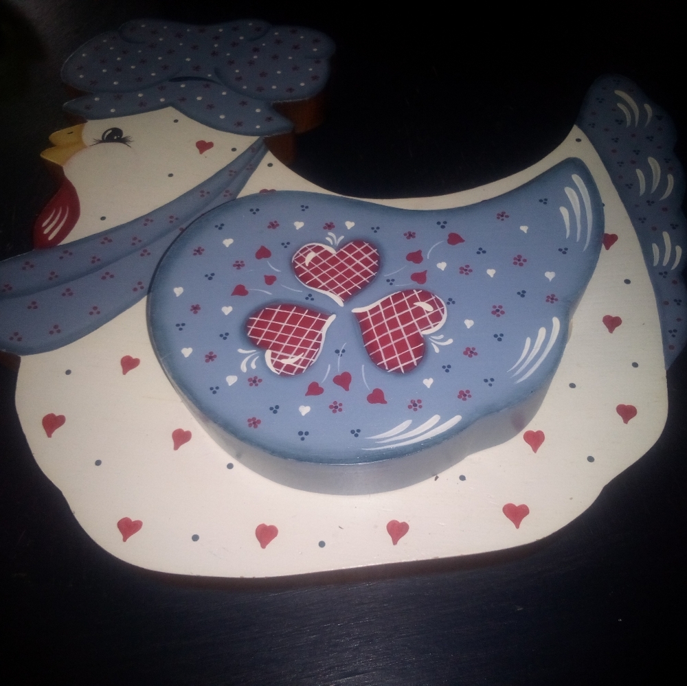 Vintage Handcrafted Hen Wall Decor